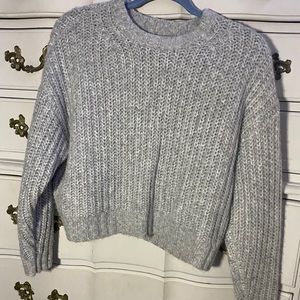 American Eagle Cropped Sweater size small